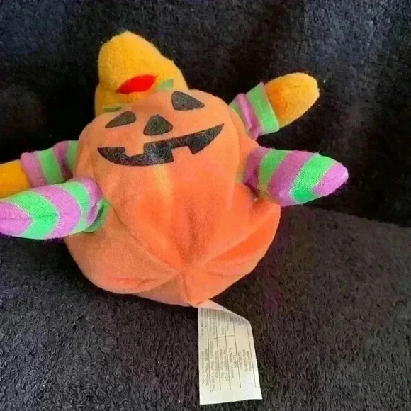 Vintage 2000 Disney NWT Halloween Pumpkin Pooh, 5” in, - Picture 2 of 6